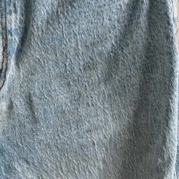 Abercrombie Curve Love The ‘90s Relaxed Jean High Rise - Picture 4 of 4